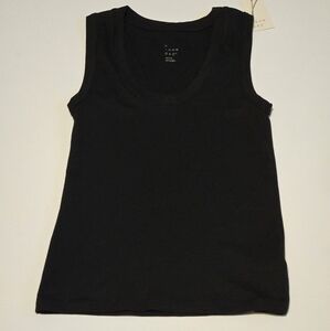 a. new‎ day/Black Sleeveless Top/Size M